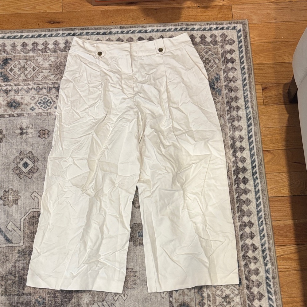 Classic White womens Chinos